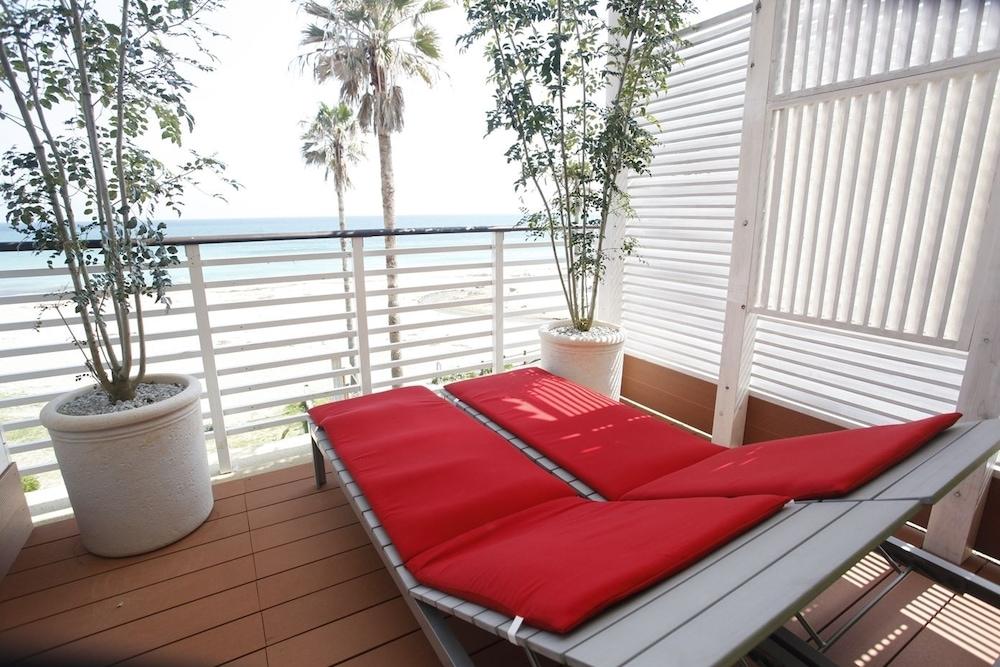Sayan Terrace Hotel & Resort Onjuku Esterno foto
