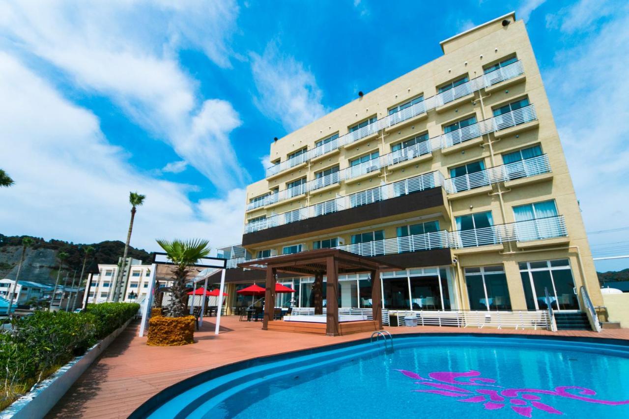 Sayan Terrace Hotel & Resort Onjuku Esterno foto