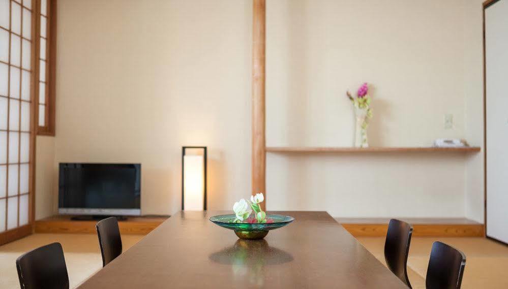 Sayan Terrace Hotel & Resort Onjuku Esterno foto